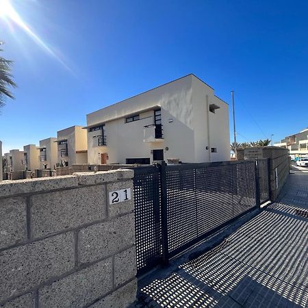 Alquilaencanarias Duplex Playa Del Medano Exterior photo